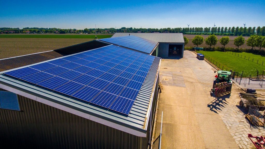 Onderzoek ACM naar consumenten met zonnepanelen die moeten betalen voor overtollige zonne-energie